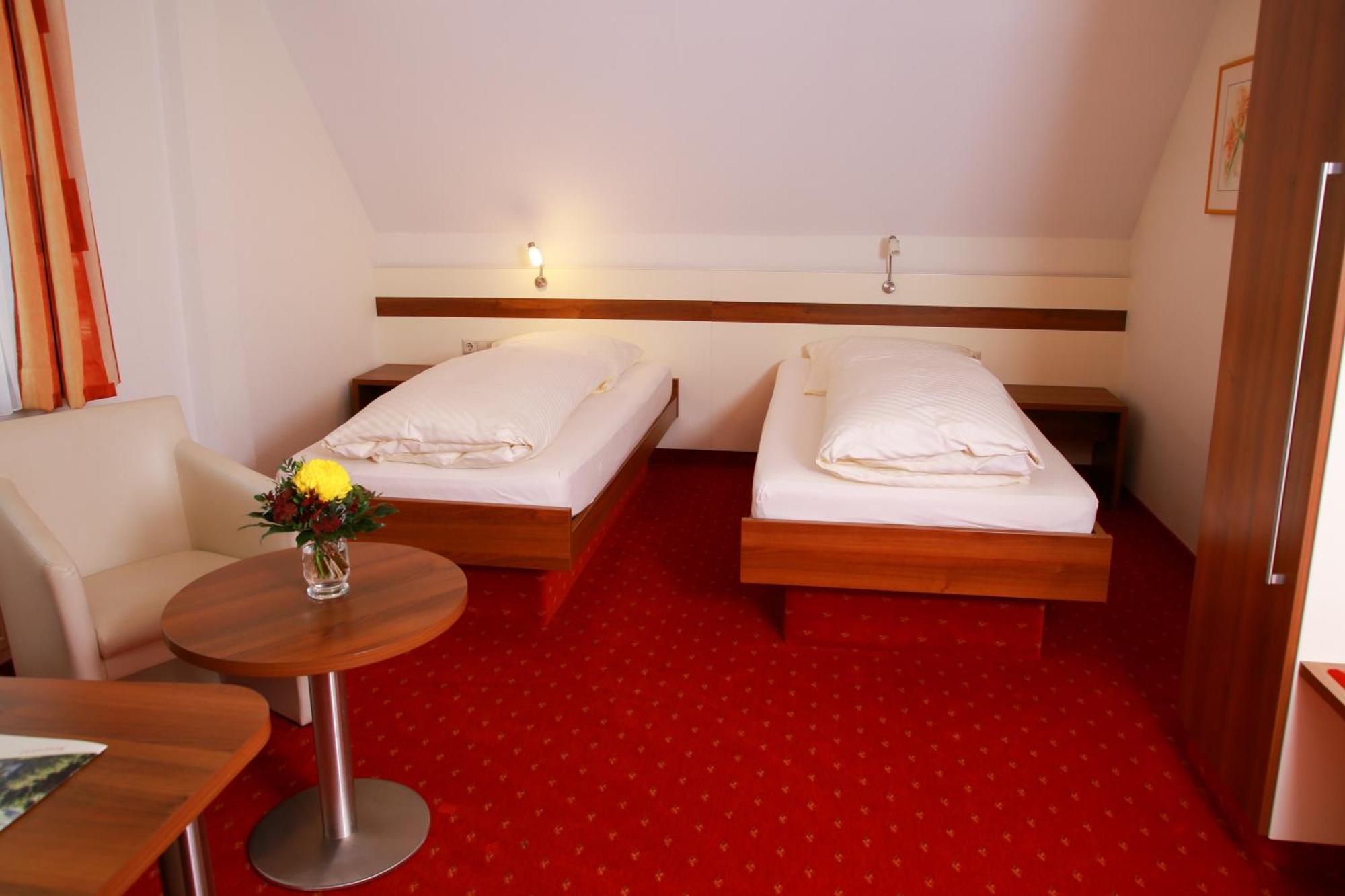 Gaestehaus Guehring Rosenfeld Bagian luar foto